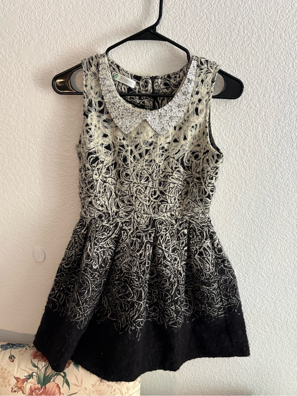 Vtg Peter Pan Collar Black & Cream Dress